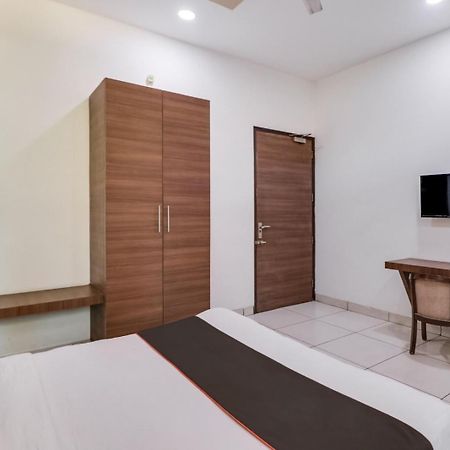 An Hotel Chennai Airport Extérieur photo